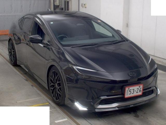 2024 Toyota Prius Z — Photo 1