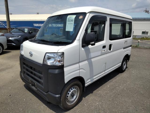 2022 Daihatsu Hijet Cargo Special