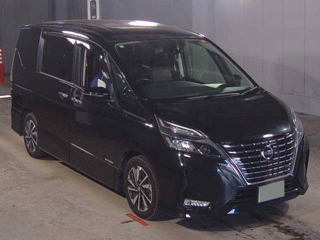 2022 Nissan Serena Highway Star V
