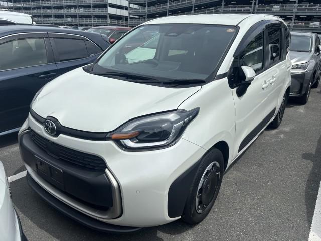 2022 Toyota Sienta Hybrid Hybrid Z