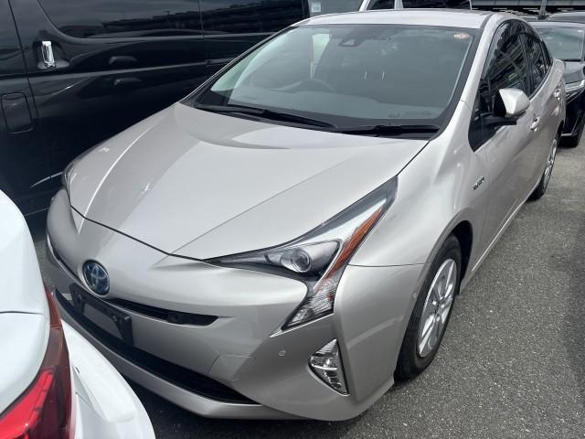 2017 Toyota Prius S Safety Plus