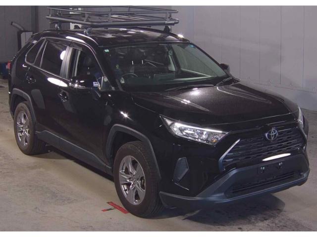 2024 Toyota RAV4 5D X