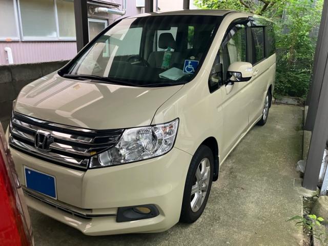 2013 Honda Step Wagon G InterNavi Comfort Selection