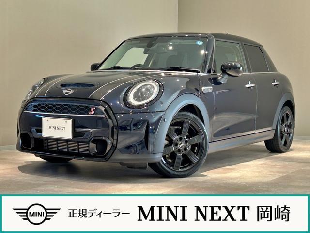 2022 MINI 5HB Cooper SD