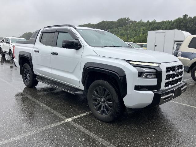 2024 Mitsubishi Triton GSR★User Trade-in★4WD★Cold Region Spec★Roof Rails★Styling Bar★Multi-Around M