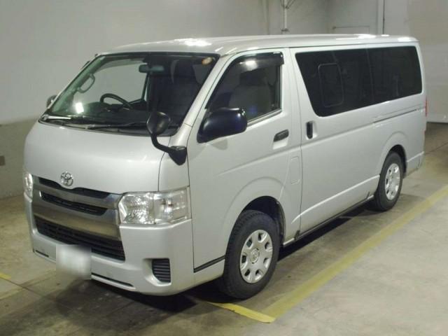 2020 Toyota HIACE VAN DX 4WD