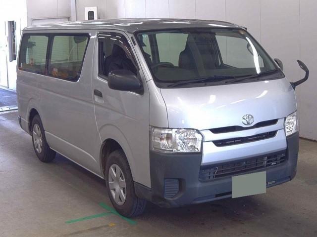 2018 Toyota HIACE VAN DX 4WD