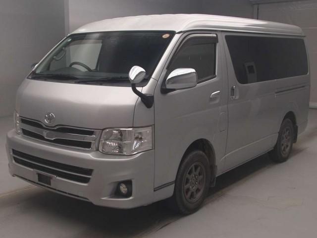 2013 Toyota HIACE WAGON GL 4WD
