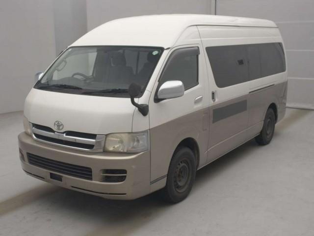 2005 Toyota Hiace Wagon Grand Cabin 4WD