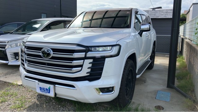 2023 Toyota LandCruiser ZX