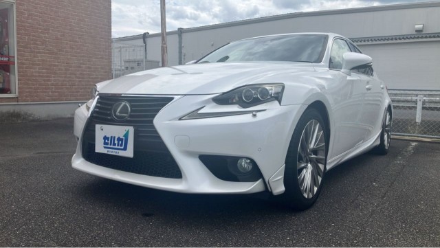 2014 Lexus IS Hybrid IS300h Version L