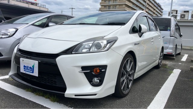2012 Toyota Prius S Touring Selection G's