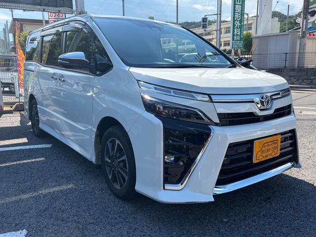 2021 Toyota Voxy ZS Kirameki?