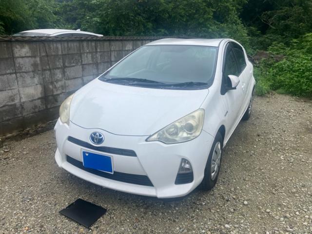 2013 Toyota Aqua L