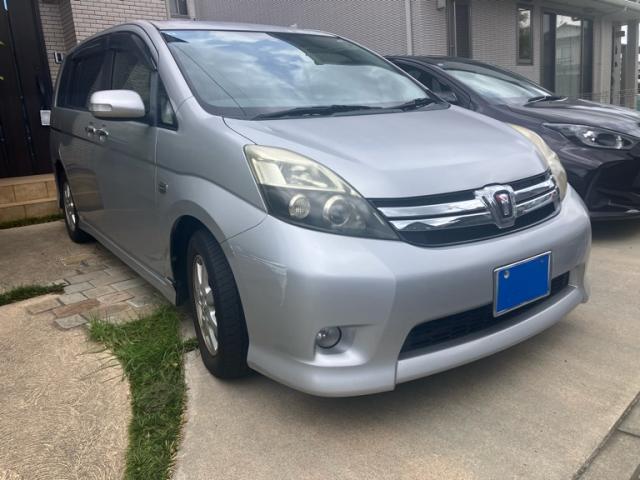 2013 Toyota ISIS Platana V Selection
