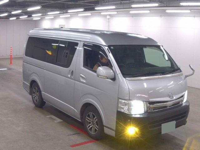 2012 Toyota HIACE VAN Super GL — Photo 1