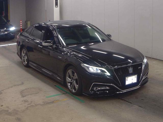 2018 Toyota Crown Hybrid RS Advance