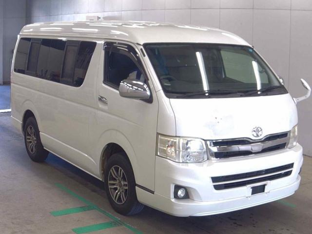 2013 Toyota HIACE WAGON GL Long 4WD