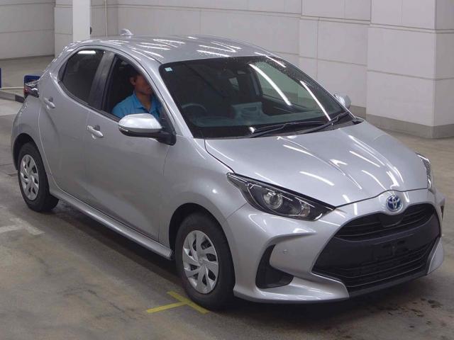 2023 Toyota Yaris G 4WD
