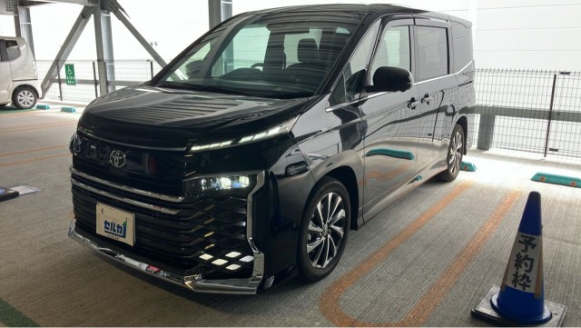 2024 Toyota VOXY S-Z