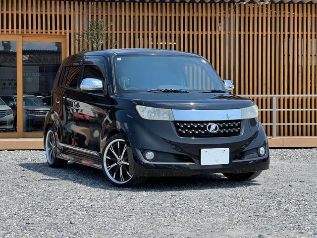 2011 Toyota bB Z Kirameki
