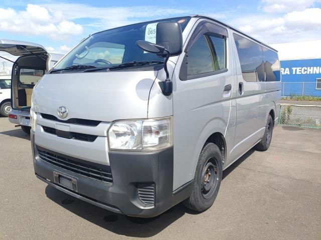 2019 Toyota HIACE VAN DX