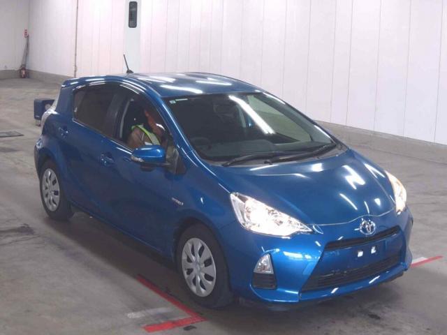 2014 Toyota Aqua S