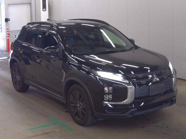 2024 Mitsubishi RVR Black Edition
