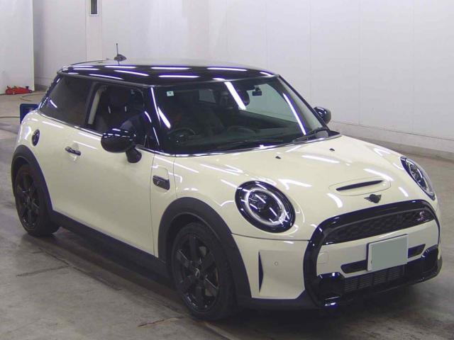 2022 MINI 3HB Cooper S