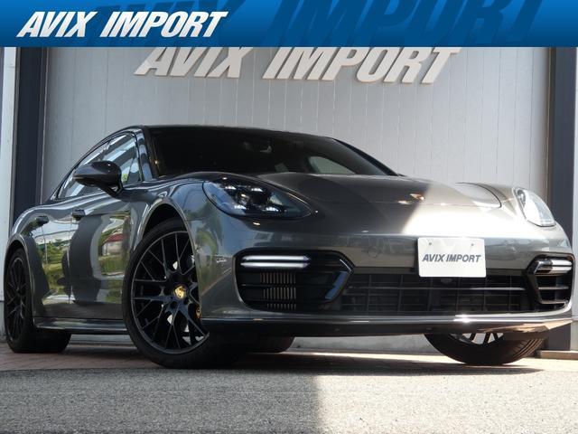 2018 Porsche PANAMERA 4S