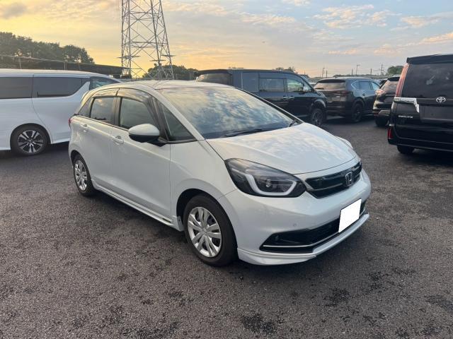 2023 Honda Fit Hybrid e:HEV Home 4WD Aero Parts (F/S/R) Genuine 9-inch Navigation, Multi-View Camera System