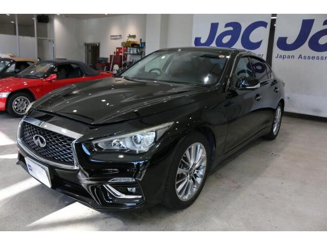 2018 Nissan Skyline Sedan 200GT-t Type P Genuine Navi TV Black Leatherアラビュー LED Headlights One Owner
