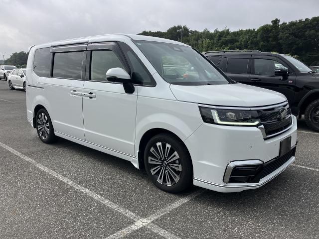2025 Honda Step Wagon Spada Spada Premium Line★User Trade-in★Cold Region Spec★Honda Sensing★Flip-down Monitor
