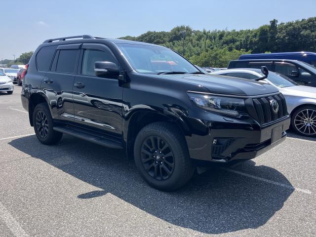 2024 Toyota LAND CRUISER PRADO TX L Package Matte Black Edition
★User Trade-in
★4WD
★Moonroof
★Navigation