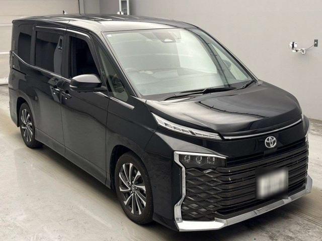 2024 Toyota VOXY S-Z
