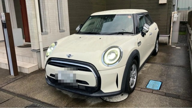 2022 MINI 5HB One