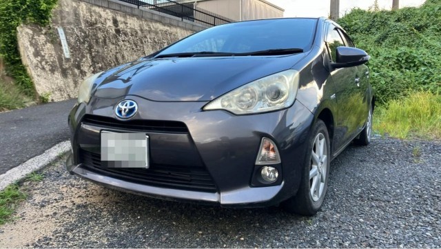 2012 Toyota Aqua G