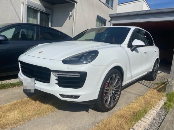 2015 Porsche Cayenne Turbo