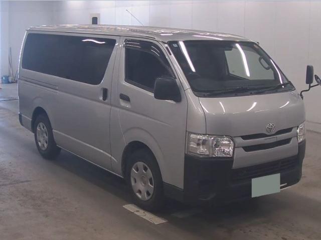 2019 Toyota HIACE VAN DX