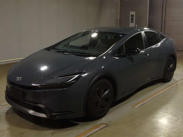 2023 Toyota Prius U 4WD