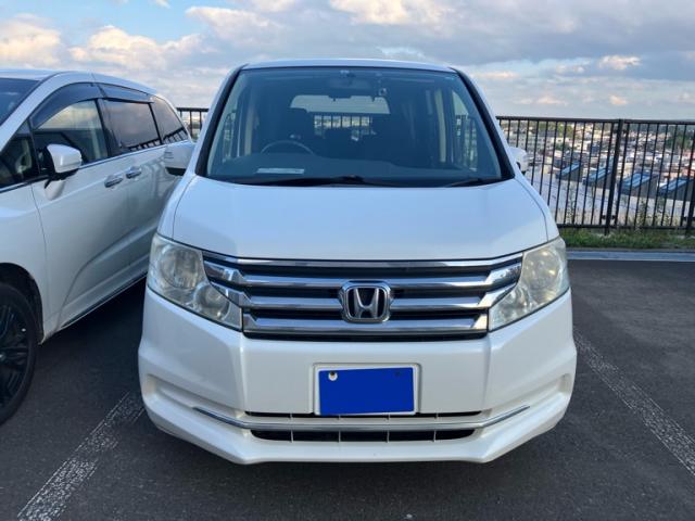 2013 Honda STEPWAGON G E Selection