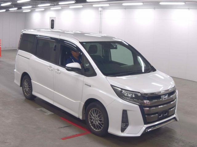 2017 Toyota Noah Hybrid Hybrid Si Dual PSD