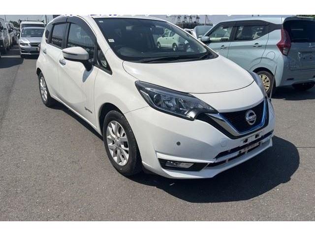 2017 Nissan Note e-POWER e-POWER Medalist