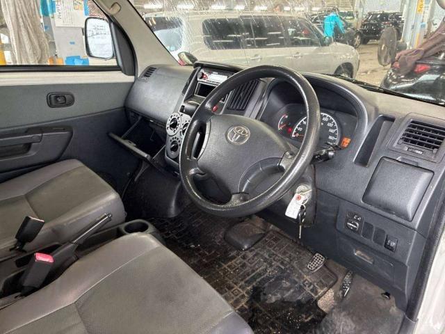 2016 Toyota TOWNACE VAN GL