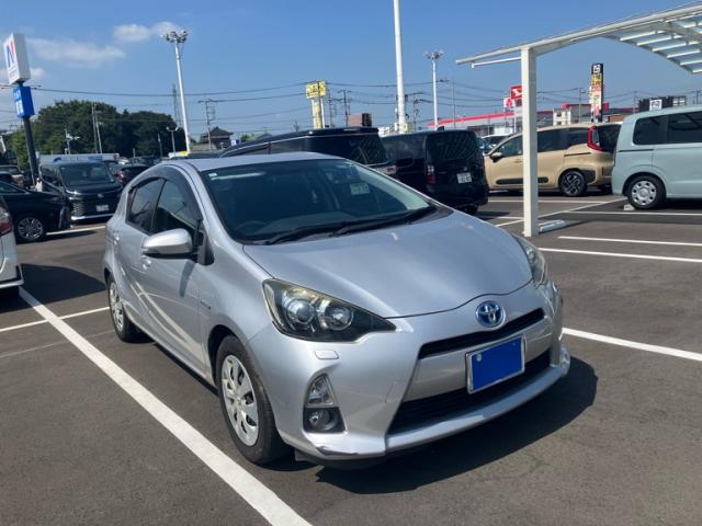 2013 Toyota Aqua S