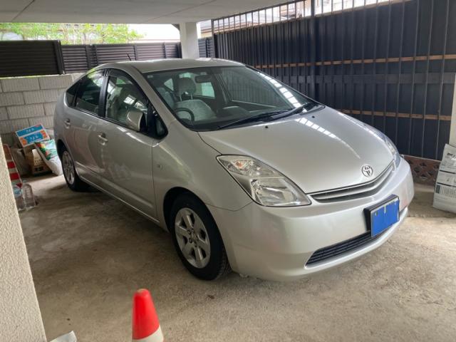 2004 Toyota Prius S