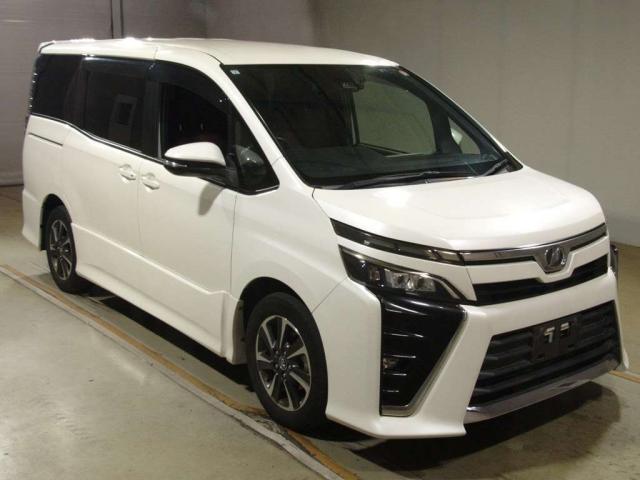 2017 Toyota VOXY ZS Late Model