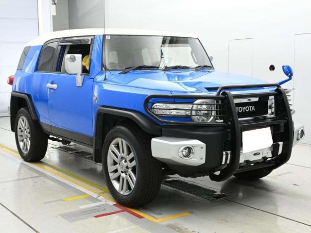 2012 Toyota FJCruiser Color Package