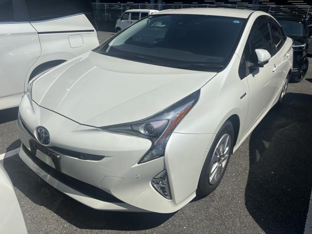 2018 Toyota Prius S Safety Plus