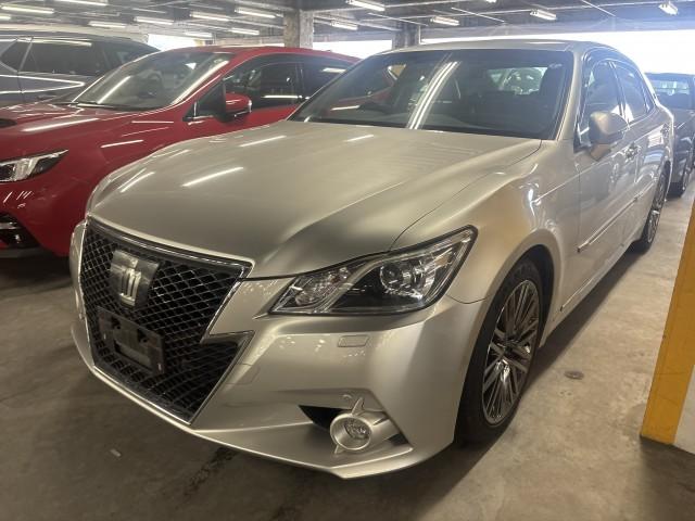 2013 Toyota Crown Athlete G